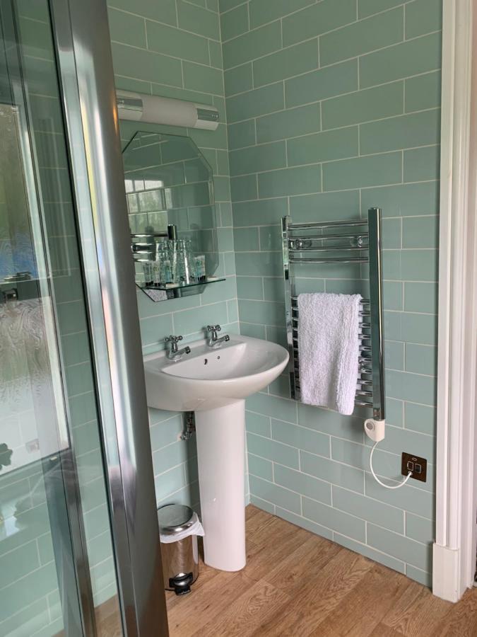 Rheolau Arms Bed & Breakfast Swansea Eksteriør bilde